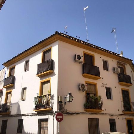 Apto Familiar Balcones A La Muralla Córdoba Exteriör bild